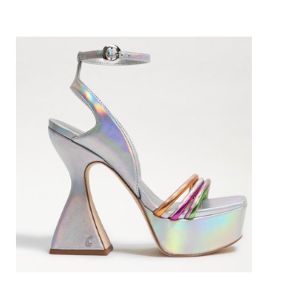 Circus NY Alana sculpted platform heel